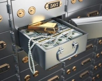 Things to keep and not keep in safe deposit boxes